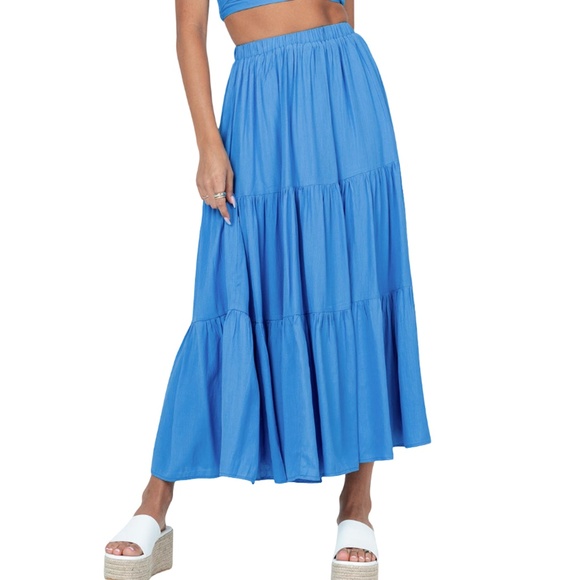 Princess Polly Skirt Allie Tiered Layered Maxi Skirt Rayon Flowy Angelic NWOT - Picture 3 of 13